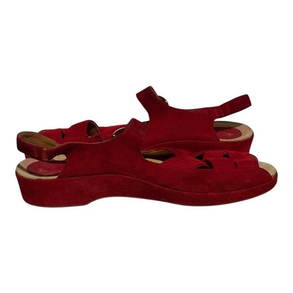 Earthies Women's Red Suede Sandals Size 11B Comfort Arch Support Shoes - Picture 7 of 8